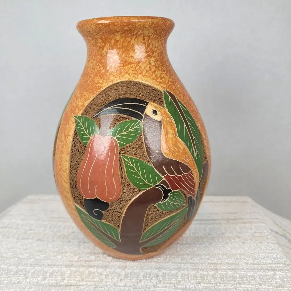 Costa Rica Folk Art Pottery Vase Hand Painted Carved Toucans & Parrots Pair 7